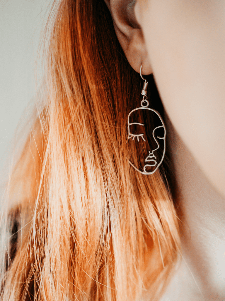 Tinnitus kan påverka vårt mående.